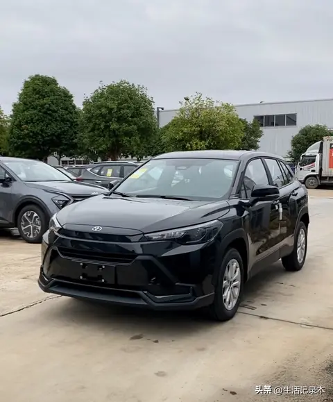 放弃11万国产SUV，选10.5万丰田锋兰达：不是不懂车是更懂过日子
